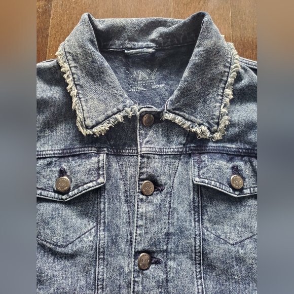 NJ JEAN JACKET - Picture 2 of 4